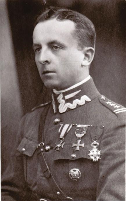 ze zbiorów rodzinnych) Stanisław Grzmot-Skotnicki w