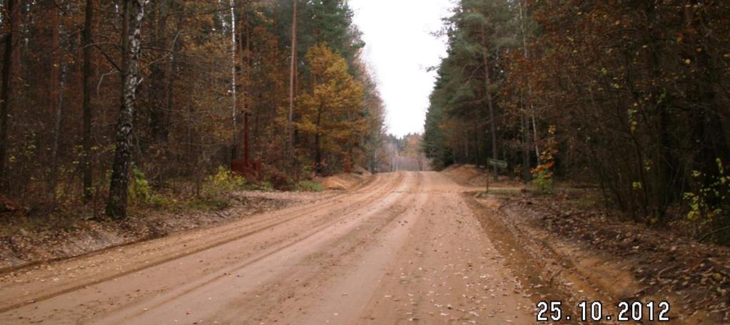 odcinku Budno Nowinka 1,170km Wartość robót brutto: 43 911,00zł Powiat Sokólski: 43 911,00zł Gmina Krynki Przebudowa drogi powiatowej nr 1443B Krynki Waliły (na odcinku leśnym) 1,950km Wartość robót