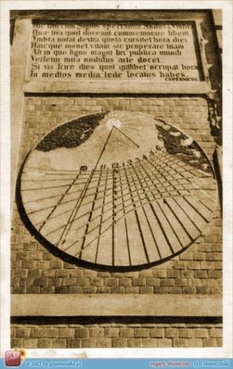 W 1483 roku, po śmierci ojca, Mikołajem i Andrzejem zaopiekował się brat matki Łukasz Watzenrode, kanonik włocławski, a od roku 1489 biskup warmiński.