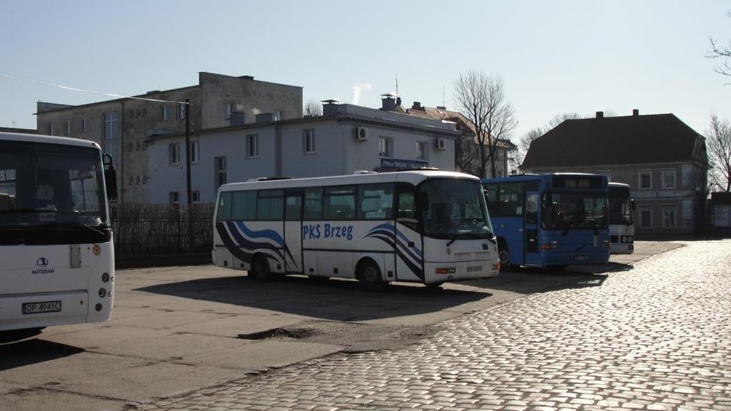 Rysunek 37 Plac dworca autobusowego jest miejscem