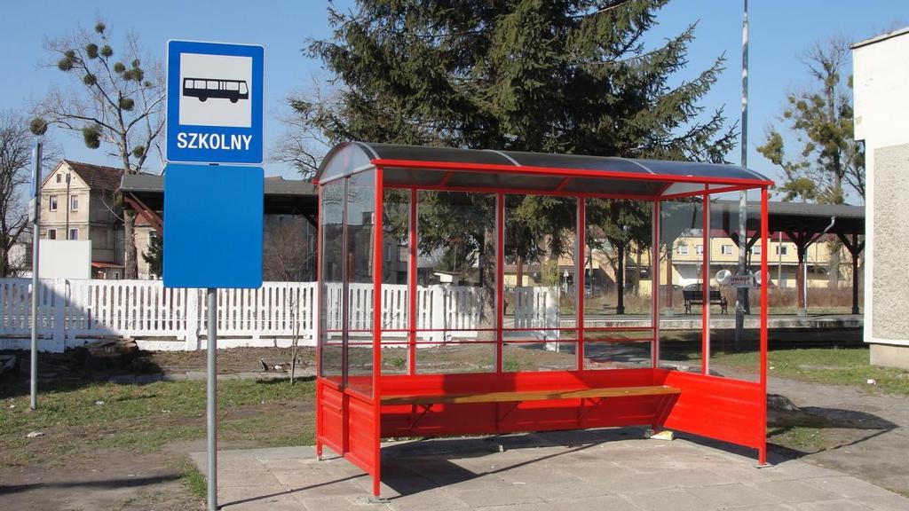 Rysunek 44 Jedyny przystanek z wiatą na dworcu autobusowym w Grodkowie Źródło: Opracowanie własne. Miasto Nysa Dworzec Autobusowy Dworzec autobusowy w Nysie zlokalizowany jest przy ul. Racławickiej 1.