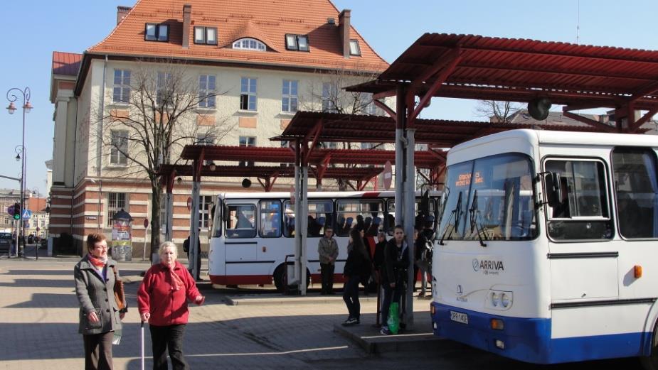 Rysunek 69 Dworzec autobusowy w Prudniku