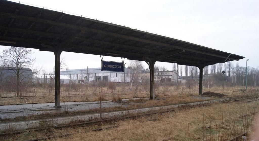 Rysunek 13 Widok nieczynnych peronów wraz z