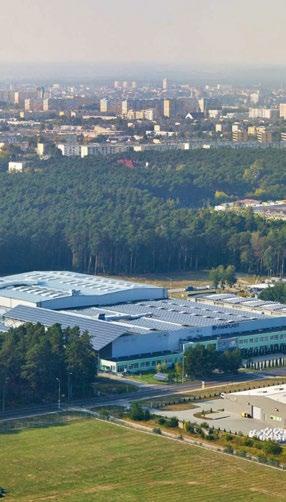 ZAPRASZAMY DO ODWIEDZIN INSTALACJI Z NASZYMI MODUŁAMI SMARTWIRE O MOCACH: TURÓW, 900 kw NASZA FABRYKA ZASILANA JEST NAJWIĘKSZĄ W POLSCE DACHOWĄ ELEKTROWNĄ PV O MOCY 1.24 MW. Bydgoszcz 1.