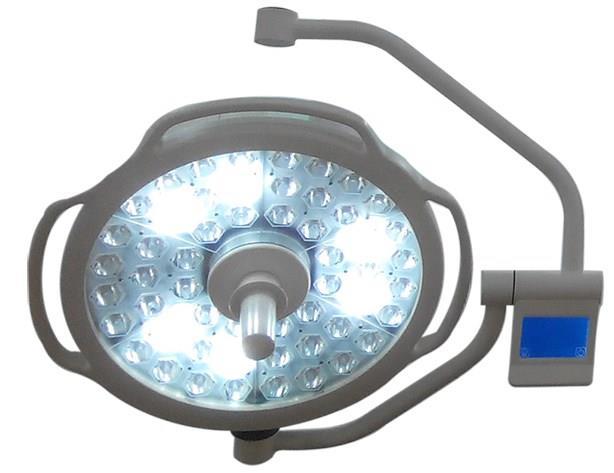 Lampa LEDD500 przeznaczona jest do stosowania jako oświetlenie zabiegowo - operacyjne w gabinetach lekarskich, weterynaryjnych, przychodniach, szpitalach.