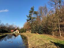 Dla przedmiotowych nieruchomości prowadzone są odpowiednio księgi wieczyste nr RZ2Z/00015102/6, RZ2Z/00006858/4, RZ2Z/ 00042585/3, RZ2Z/00028337/6, RZ2Z/00006903/5 i RZ2Z/00006902/8.