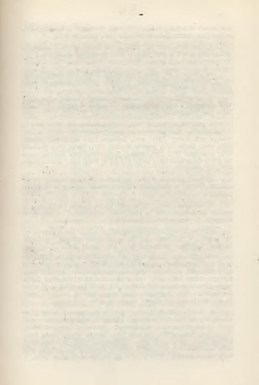 - 71 raniej Góry i C zan torii przez MOMKę /1 9 3 0 /. C, p in a stri /Scop,./ S. Gray -Na korze i drewnie drzew iglastych rzadziej liś c ia s ty c h, zwykle u nasady p n i.