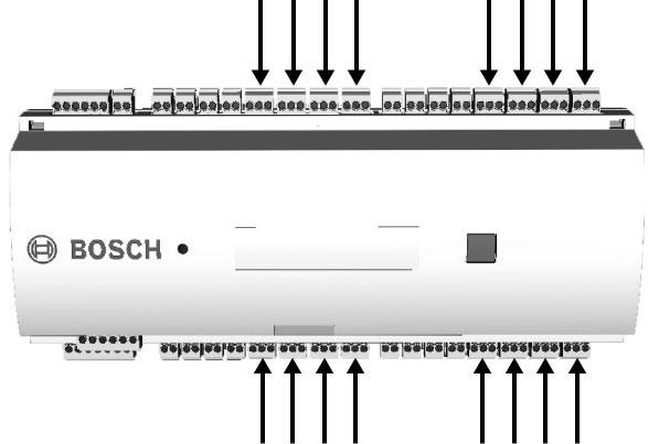 AMC2 Modular Controller Instalacja pl 29 4.13 Podłączanie wyjść przekaźnikowych Urządzenie AMC2-4R4 ma osiem8 wyjść przekaźnikowych typu C do sterowania zamkami drzwi lub systemami alarmowymi.
