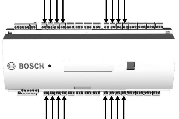 AMC2 Modular Controller Instalacja pl 31 4.14 Podłączanie analogowych urządzeń wejściowych Uwaga! Ryzyko uszkodzenia sprzętu Nie wolno podłączać zasilacza zewnętrznego do wejść modułu AMC2.