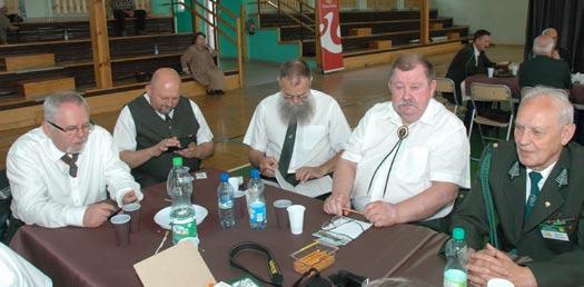 Autorami wystawy dokumentującej 45. letnią działalność klubową są koledzy Bogdan Kowalcze i Marek P. Krzemień.