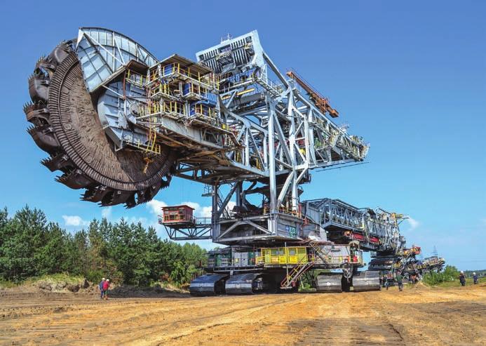 Górniczy Flesz W ubiegłym roku Kopalnia Bełchatów wydobyła z dwóch pól: bełchatowskiego i szczercowskiego w sumie 42,6 mln ton węgla brunatnego.