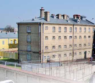 48 Ð Wyniki ekshumacji na terenie białostockiego więzienia przerosły