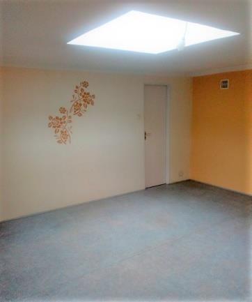 poz. 3 pl. Konstytucji 5 - pow. 38,55 m 2 Zdjęcia lokalu Przydatne adresy/telefony 1. Administracja Domów Komunalnych nr 2, ul.