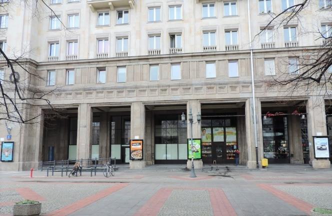 pl sekretariat Działu NW: tel. 22 62-30-100 pełnomocnik tel. 22 62-30-112 3. Dział Lokali Użytkowych ZGN Śródmieście, ul.