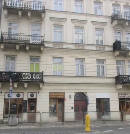 poz. 4 ul. M. Kopernika 25 - pow. 12,39 m 2 Zdjęcia lokalu Przydatne adresy/telefony 1.