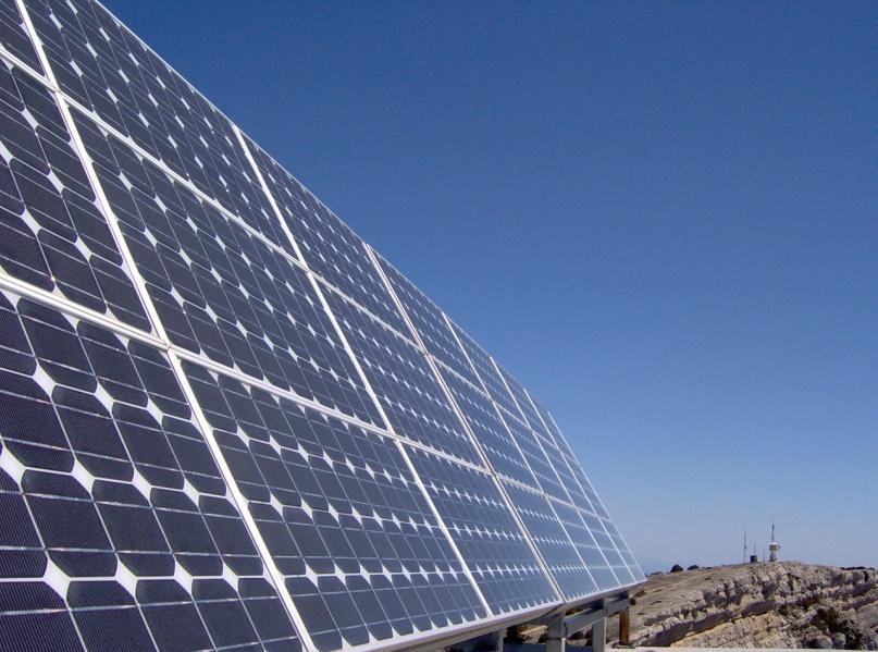 EKOLOGICZNE ŹRÓDŁA ENERGII ELEKTRYCZNEJ Opiekun naukowy: dr hab. inż. Andrzej Tomczewski, (pok. 614 WE, tel. 61 665 27 96), Andrzej.Tomczewski@put.poznan.