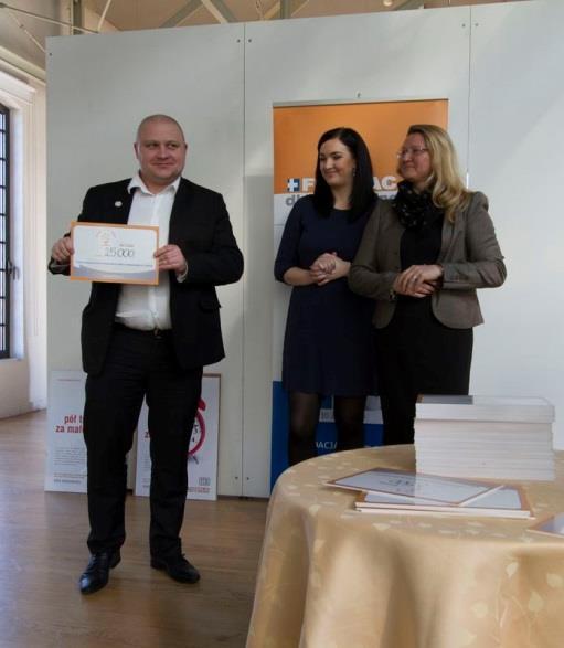Już po raz trzeci przyznaliśmy granty organizacjom pozarządowym, które wspierają swoich podopiecznych przekazując im pomoc w zakupie leków.