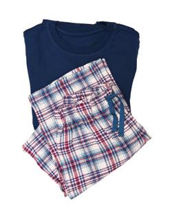 Name 4 types of clothes.