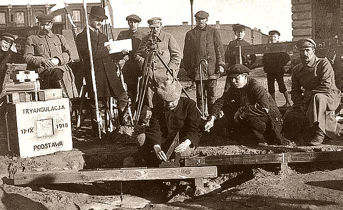 Witkowskim i naczelnikiem Franciszkiem Walickim. Zostały one wykonane w czasie dwóch nocy pomiędzy 10 i 12 sierpnia 1921 r.