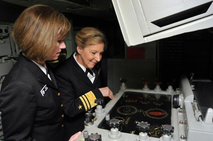 Główny komputer balistyczny na pancerniku USS Iowa mógłby być zastąpiony urządzeniem kilkadziesiąt razy mniejszym i co najważniejsze o wiele skuteczniejszym. Fot.