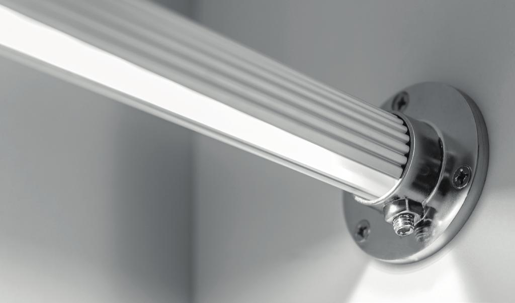 długość: 2m tworzywo: ALUMINIUM Profil GLAX wieńcowy