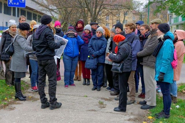 Wrońskiej 2 w Lublinie zawisły tablice upamiętniające ofiary dawnego niemieckiego nazistowskiego obozu pracy na tzw.
