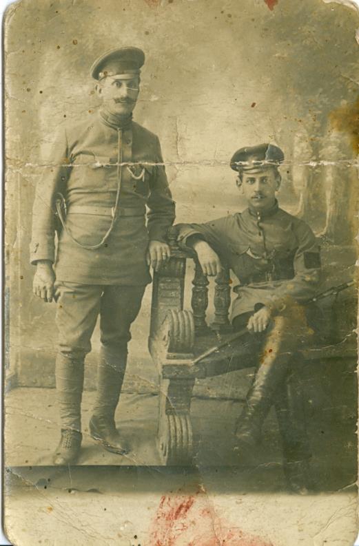 Zdjęcie ze zbiorów Celiny i Mariana Kołtuna. Więcej zdjęć z obozu w oddzielnym pliku. Zdjęcie 13 Rok 1916 (około). Moskwa.