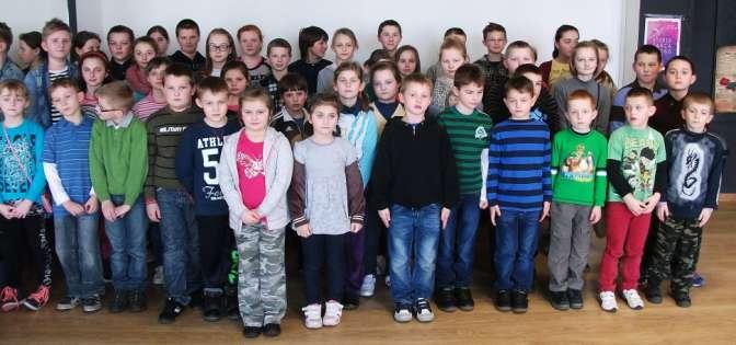 Wycieczka do Teatru w Rzeszowie Dnia 20 marca 2014 roku nasza szkoła wybrała się do teatru w Rzeszowie na przedstawienie pt. Księżniczka na Ziarnku Grochu na podstawie H.CH. Andersena.