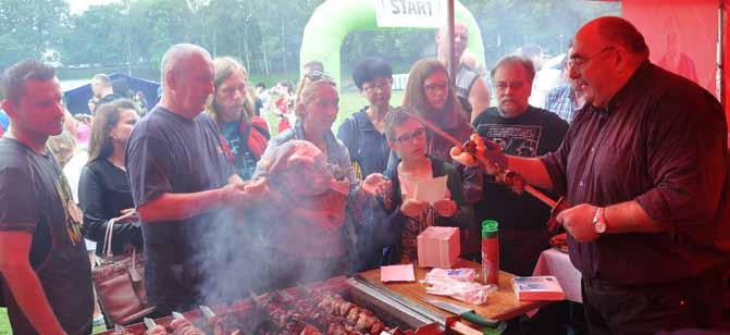 Hasło Z UZ dookoła świata było naszym tematem przewodnim. To wokół niego powstały projekty, w których mogli wziąć udział festiwalowi goście.
