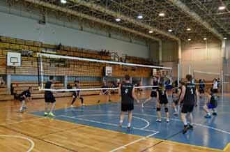 W piątek odbyła się weryfikacja zawodników oraz spotkanie studenckie, podczas którego uczestnicy wymienili się doświadczeniem sportowym i osiągnięciami uczelnianymi.