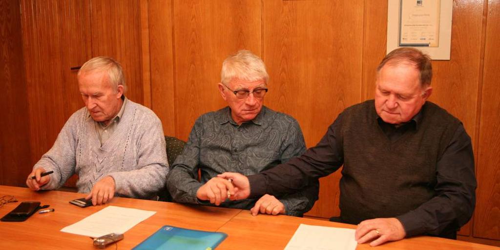 Jarosław Kaszewski; Kamil Ziółkowski Robert Cieszyński odnosząc się do wyników kontroli prowadzonych przez pracowników Wojewódzkiej Inspekcji Geodezyjnej uznał,