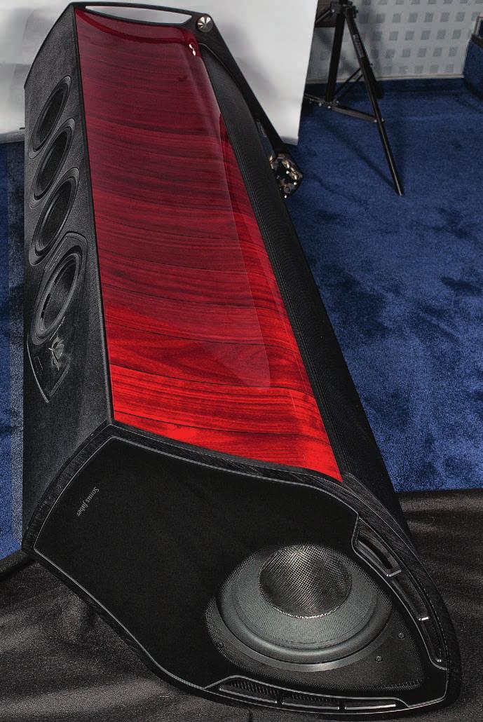 HIGH-END Sonus faber LILIUM ODSŁUCH High-endowy sprzęt w ogólności, a kolumny w szczególności, to dla nas rzecz zwyczajna, zawodowo oswojona.