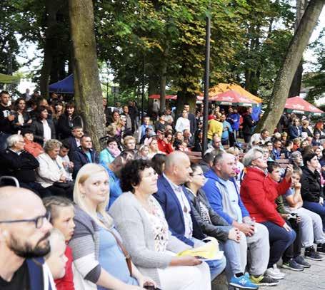 Imprezę otworzył Wójt Gminy Tczew Roman Rezmerowski, życząc udanej zabawy. Najmłodsi do dyspozycji mieli zjeżdżalnie, trampoliny, dmuchane urządzenia do skakania oraz karuzelę.