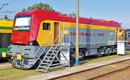 Lokomotywa elektryczna typu 207E-001 (3 kv DC) przewoźnika Rail Polska, powstała przez głęboką modernizację M62 systemowe, które otrzymały już świadectwo dopuszczenia w licznych krajach UE,