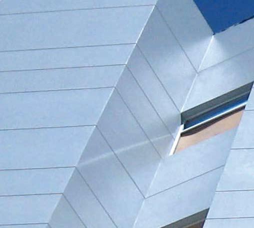 farby materiały do wnętrz Demandit Metallic - Elewacyjna farba akrylowa o wyglądzie metalu Tynki dekoracyjne Dryvit dostępne są również w wersji do wnętrz.