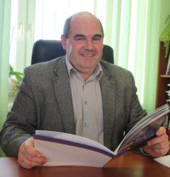 .pl Artur Łączyński, dyrektor Departamentu Rolnictwa w Głównym Urzędzie Statystycznym (GUS) Zbiory zbóż w br. były o ok. 7% wyższe niż w roku ubiegłym i wyniosły ok.