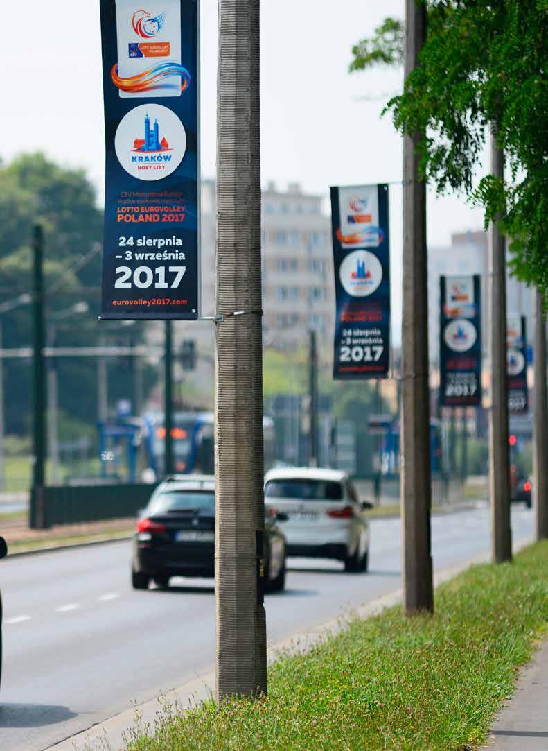 Oferujemy szereg autorskich rozwiązań takich jak standy, totemy,