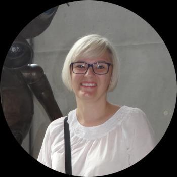 (MS) oraz spektroskopii magnetycznego rezonansu jądrowego (NMR). Badania strukturalne polisacharydów o potencjalnym znaczeniu dla zdrowia człowieka.