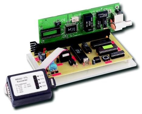 System P R O NET51 J E K T Y System NET51, część 1 AVT 5062 SprzÍtowo zrealizowany stos TCP/IP przedstawiliúmy w projekcie ok³adkowym w marcu tego roku.