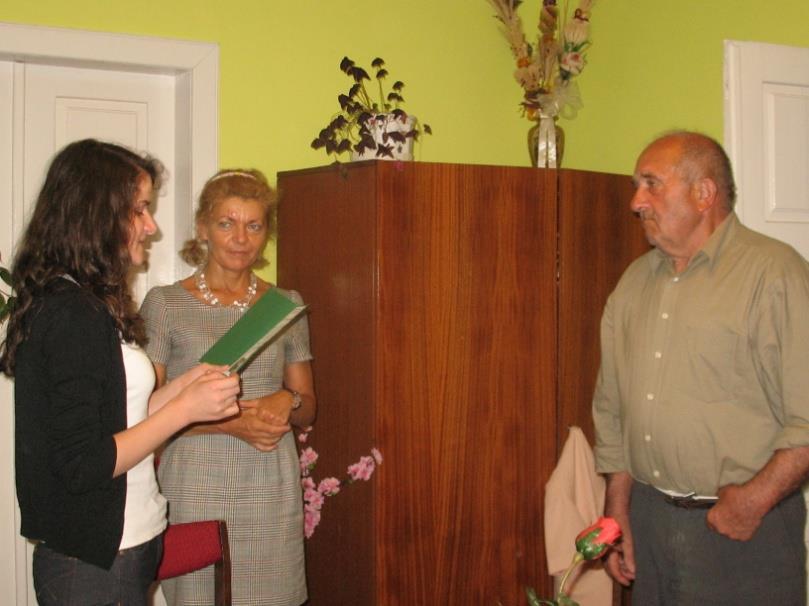 Od 2001 roku należy do Związku Represjonowanych