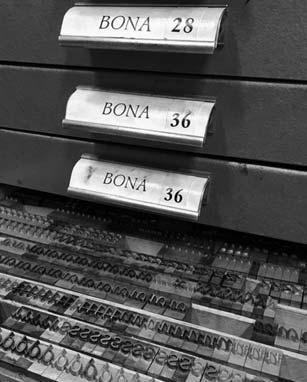 Podczas spotkania z Andrzejem Heidrichem uzyskałem jego zgodę na digitalizację i sporządzenie użytkowych fontów komputerowych. Natychmiast po rozmowie rozrysowałem większą część znaków.