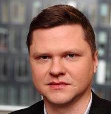 Aktualnie zarządza kilkudziesięcioma projektami mającymi na celu stworzenie zrobotyzowanego i zautomatyzowanego centrum usług wspólnych w ramach Impel Business Solutions.