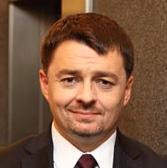 Absolwentka Uniwersytetu Wrocławskiego i licznych szkoleń z zakresu zarządzania oraz obsługi klienta. Swoje kompetencje rozwija w kierunku zarządzania ludźmi i projektami.