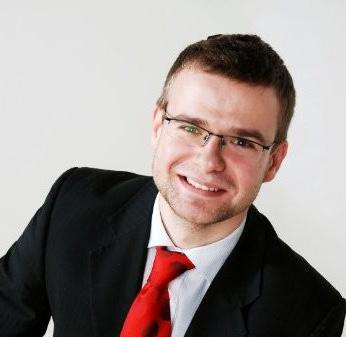 PRELEGENCI SPOTKANIE PRAKTYKÓW ANALITYKA Paweł Skrzeliński, Manager ds, Wynagrodzeń i Benefitów, Grupa Faurecia Praktyk HR z ponad 13-letnim doświadczeniem.