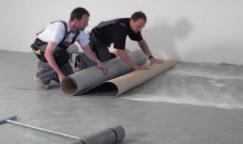 stabilizujący wymiary, wzmocniony metalem specjalny system klejenia z mikroodpowietrzaniem do całopowierzchniowego układania paneli i płytek PVC, które będzie można później usunąć bez żadnych