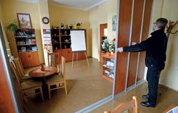 Listy projektów zrealizowanych dzięki funduszom PO KL dostępne są na stronie. www.mojregion.