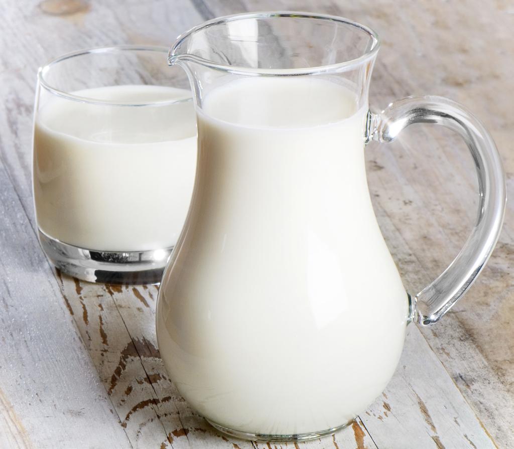 5 Mleko łowickie UHT Premium 3,2% łowickie UHT milk Premium 3.