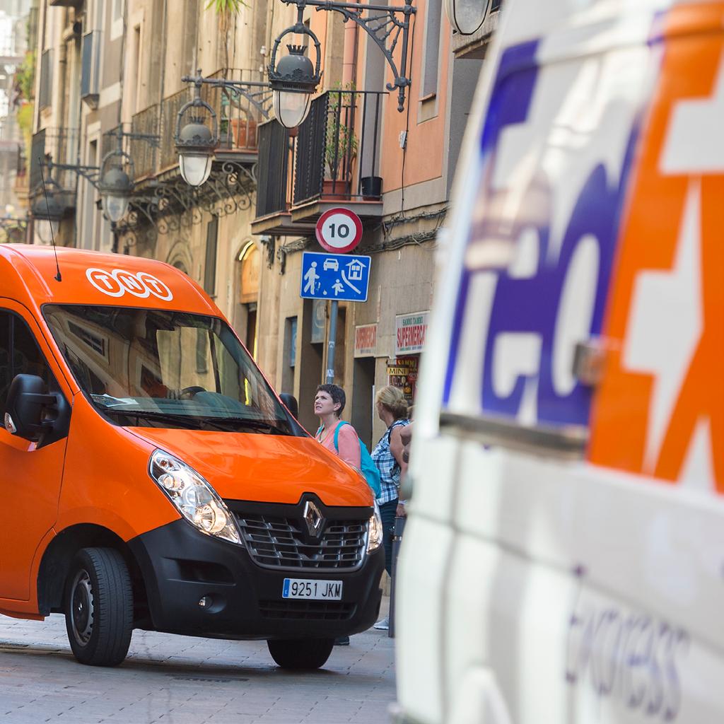 TNT EXPRESS