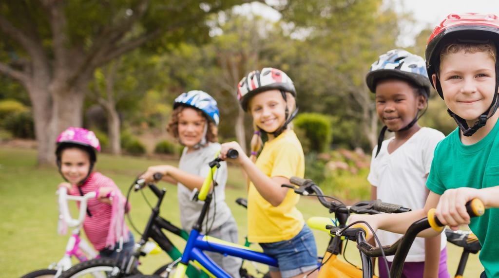 BEZPIECZNY ROWERZYSTA Odpowiedzialna jazda na rowerze: dziecko do 10.