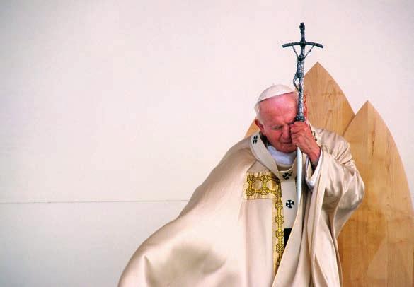 parafii, gdzie zostałem ochrzczony, do tego miasta mojej młodości, do rówieśników, koleżanek i kolegów ze szkoły podstawowej, z gimnazjum, z uniwersytetu, do czasów okupacji, gdy pracowałem jako